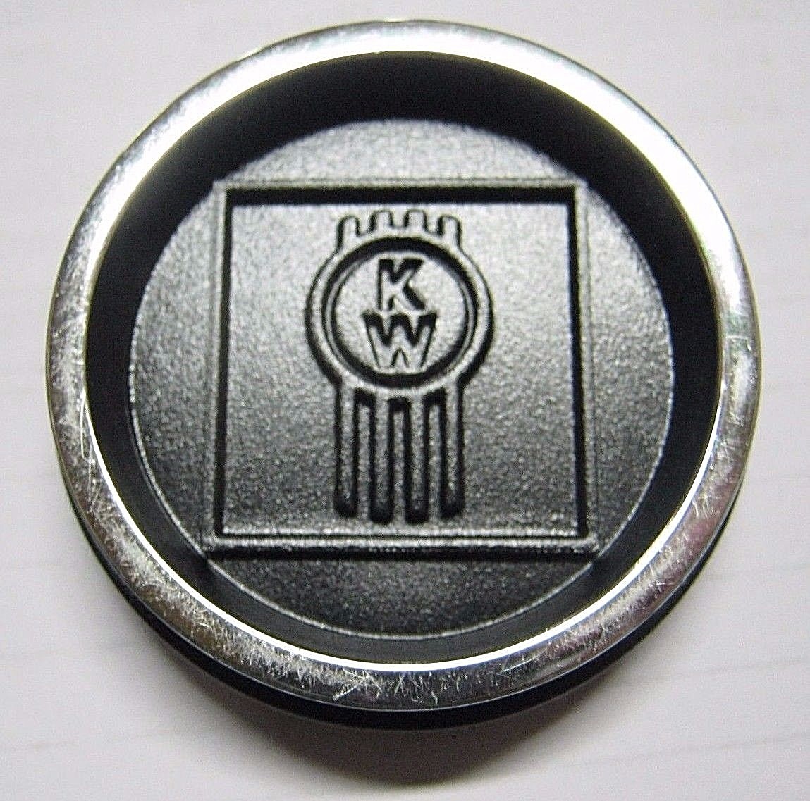 ~NEW PACCAR OEM - KENWORTH 2" DASH GAUGE PLUG FOR A CLEANER LOOK   p/n K183-95-1