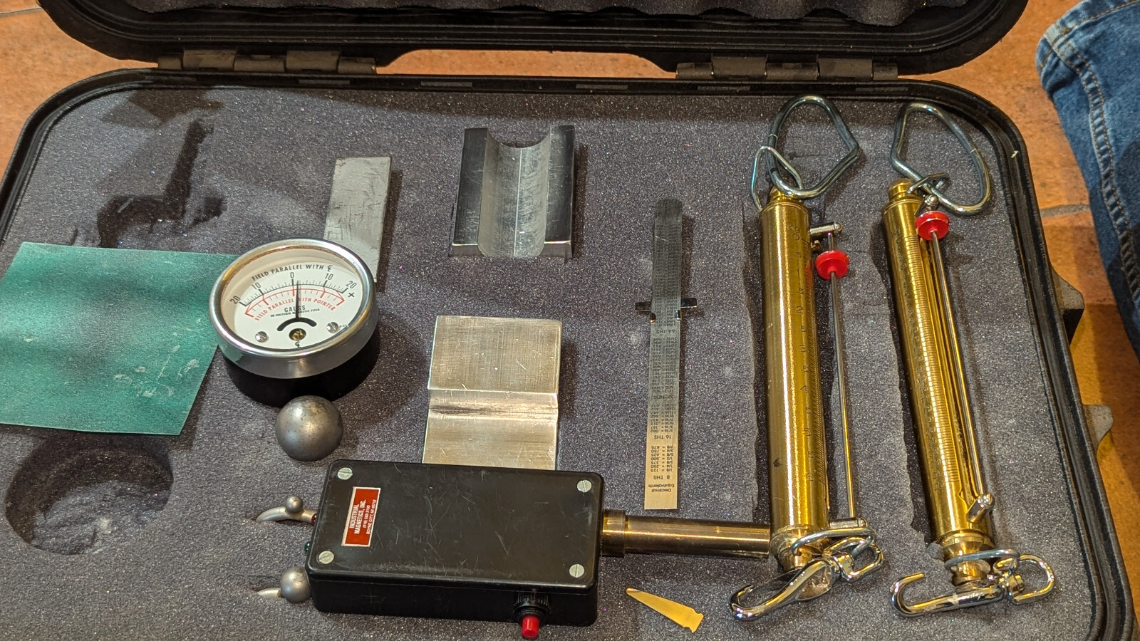 Industrial Magnetics Magnet Pull Test Kit