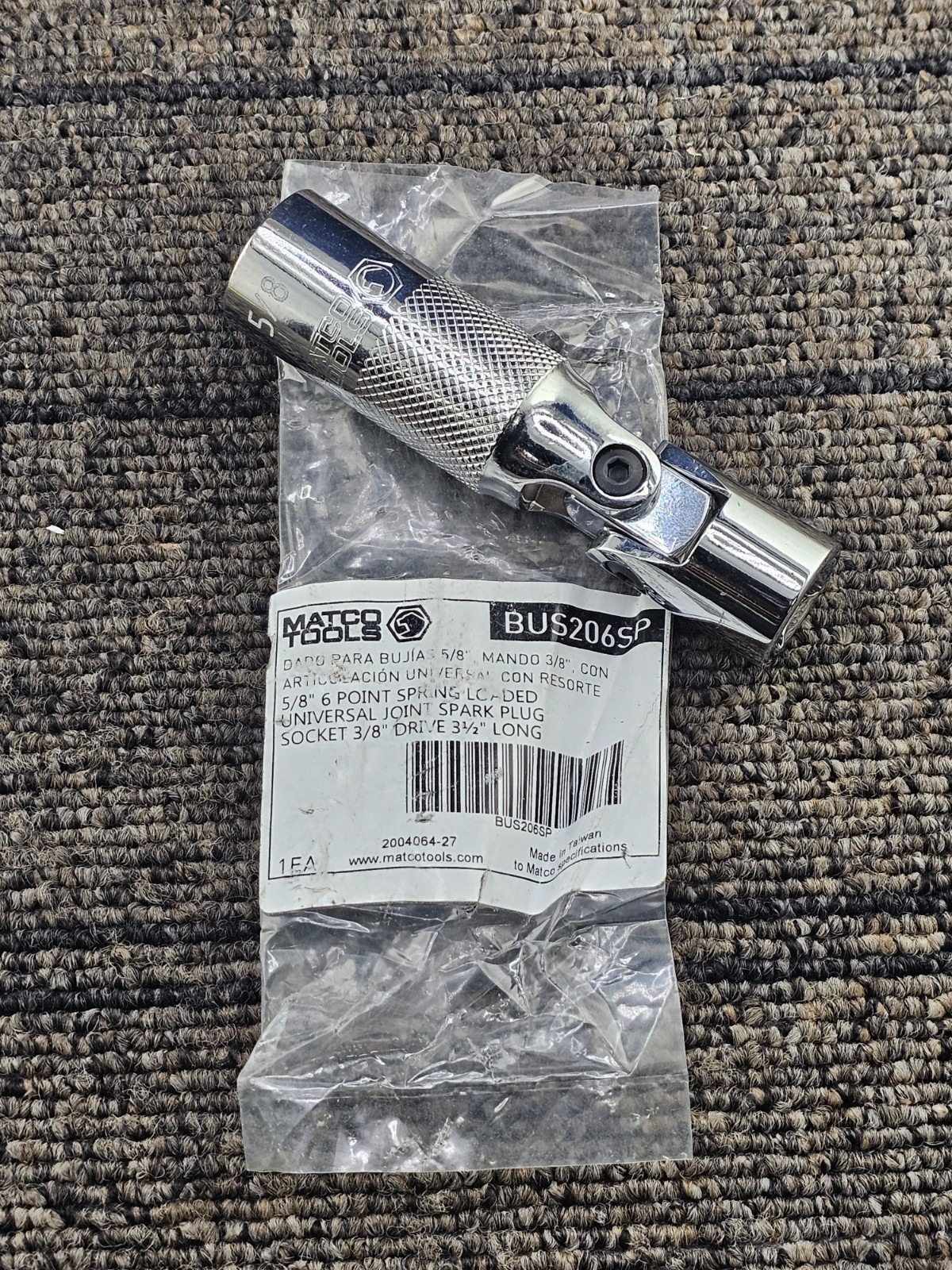 Matco Tools BUS206SP 3/8" Dr 5/8" SAE 6-Point U-Joint Spark Plug Socket 3.5" L