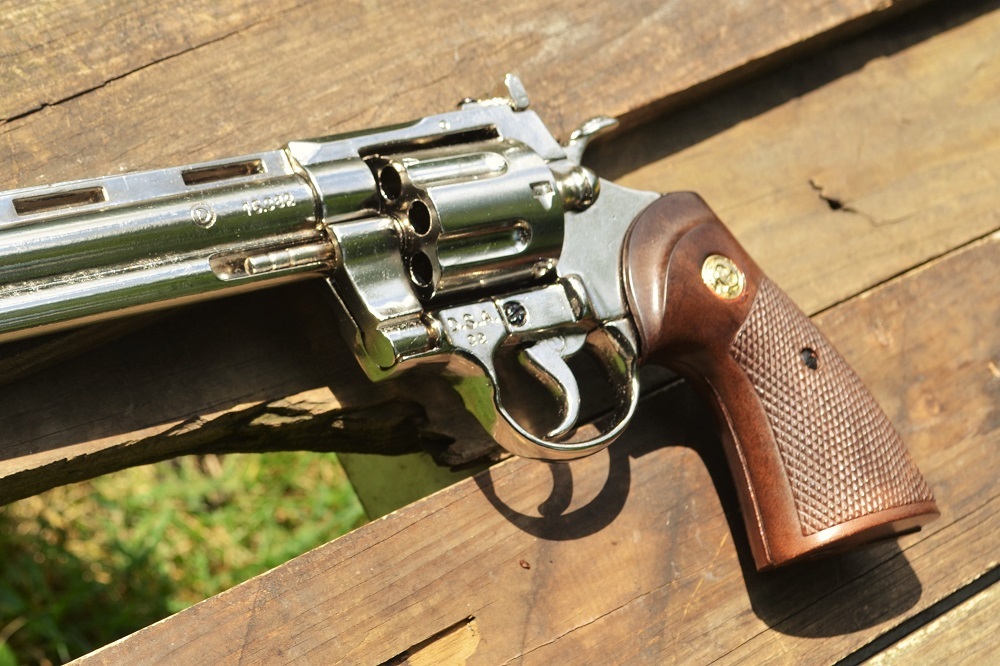 Non-Firing Replica Colt Python .357 Magnum Revolver - 357 - The Walking Dead TWD
