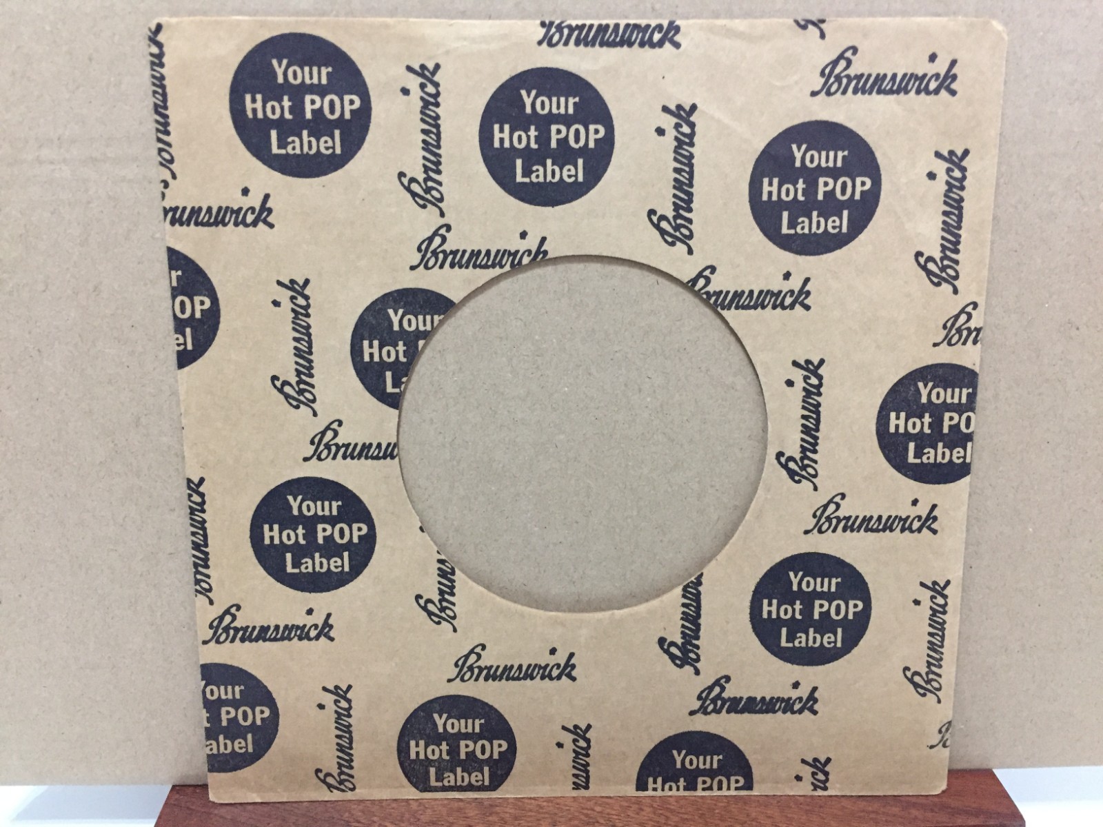 BRUNSWICK 7" VINYL RECORD SLEEVE VERY GOOD CONDITION