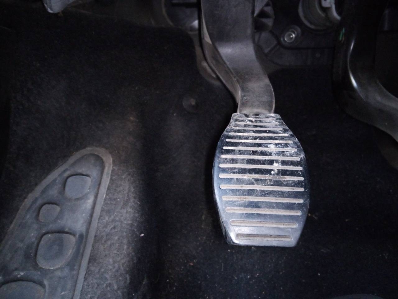 CLUTCH PEDAL / 2359630 FOR FIAT 500 L LIVING 351 POP STAR