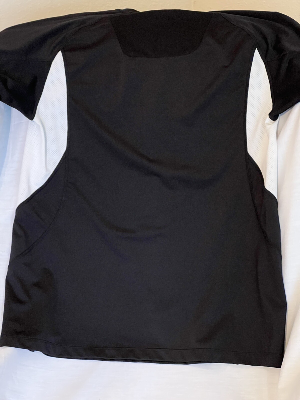 Layer8 Pair Quik-Dry Tees, One Black, One Gray, Large, Preowned