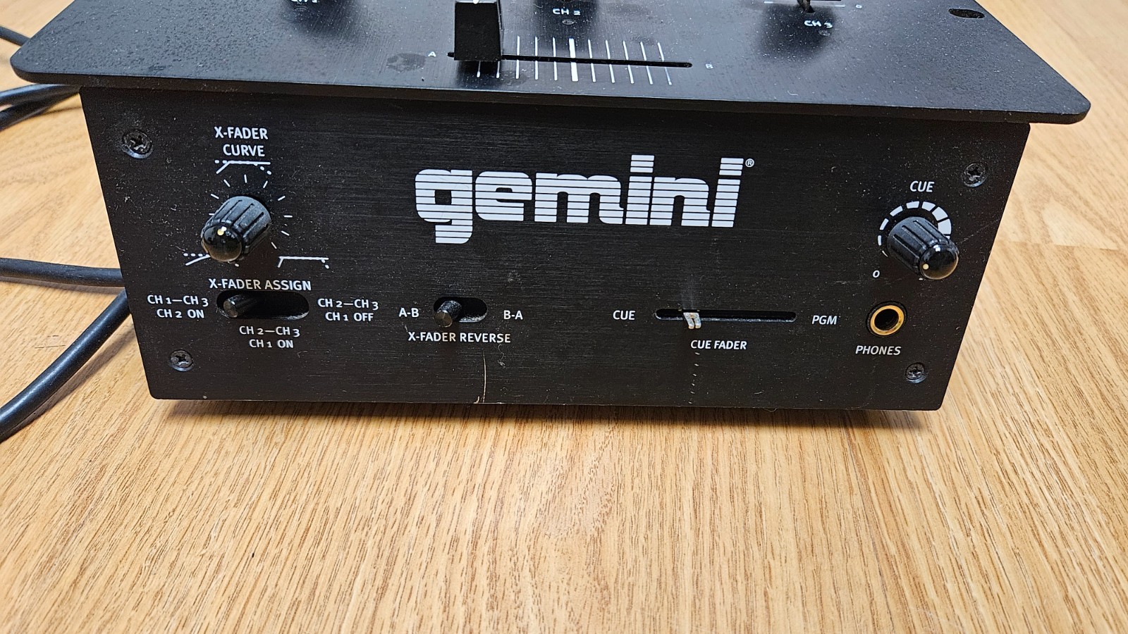 GEMINI UMX-9 3 Channel DJ Mixer Tested