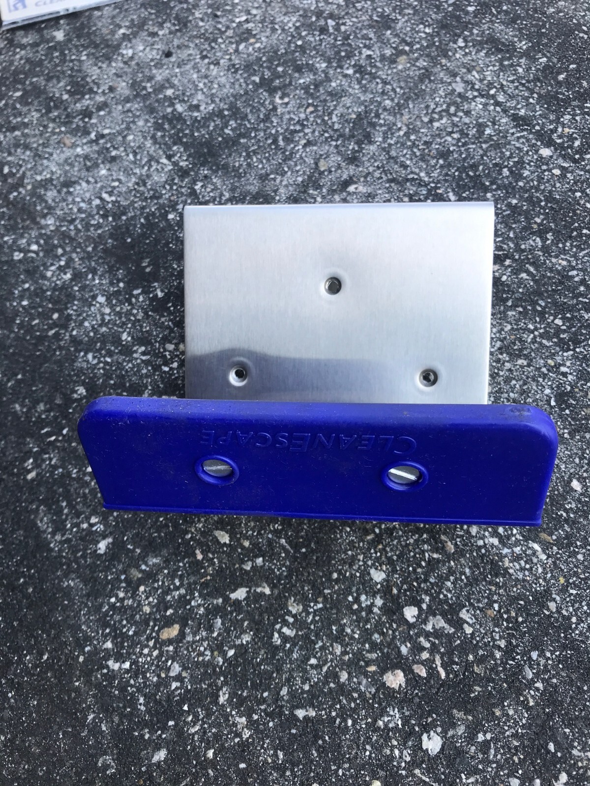 "Clean Escape" Hands Free door opener. NEW!