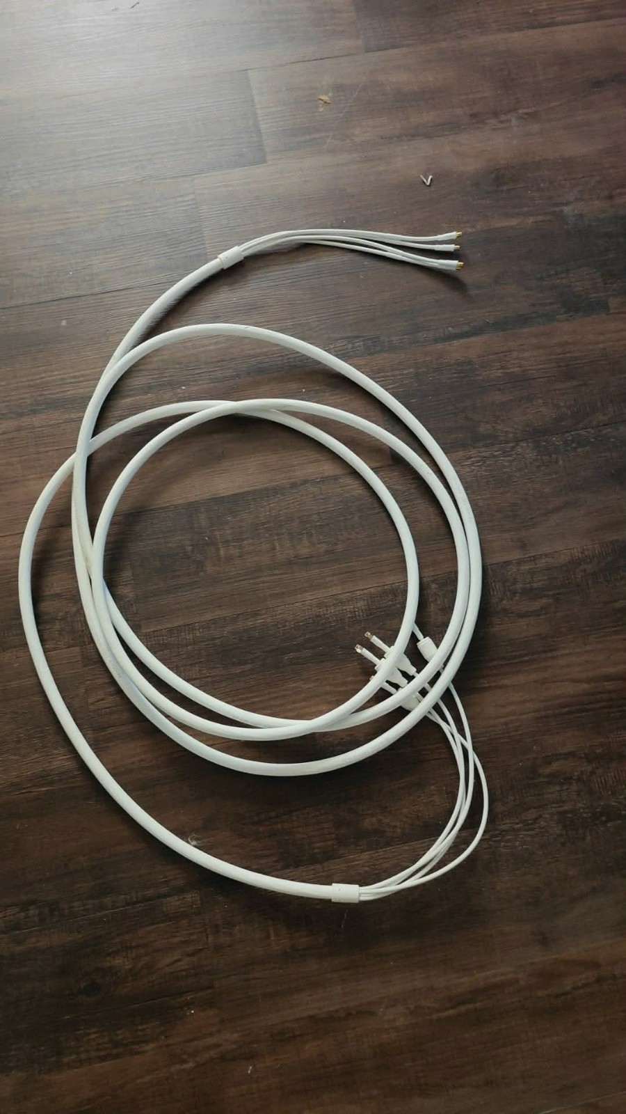 Waveform QuadPro: High-Gain Directional 4x4 MIMO Panel Antenna - 4G 5G Internet