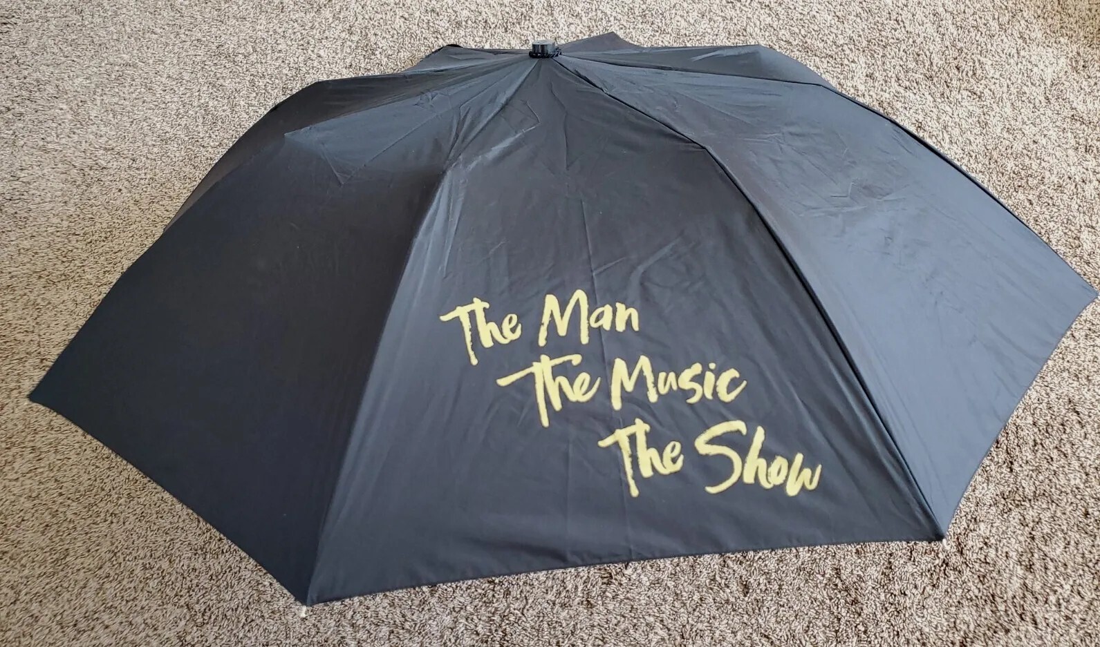 Limited EditionThe Revolution Umbrella top of sideThe Man the Music ShowPr NWOT