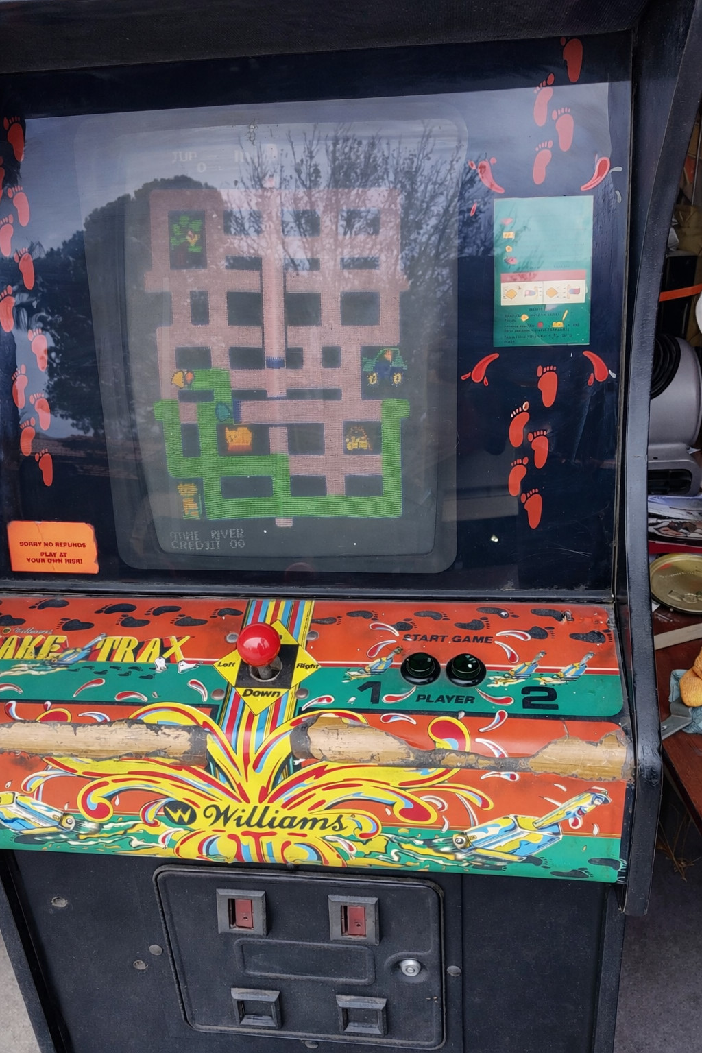 Williams Make Trax Full-Size Video Game Arcade Machine – Works Great!