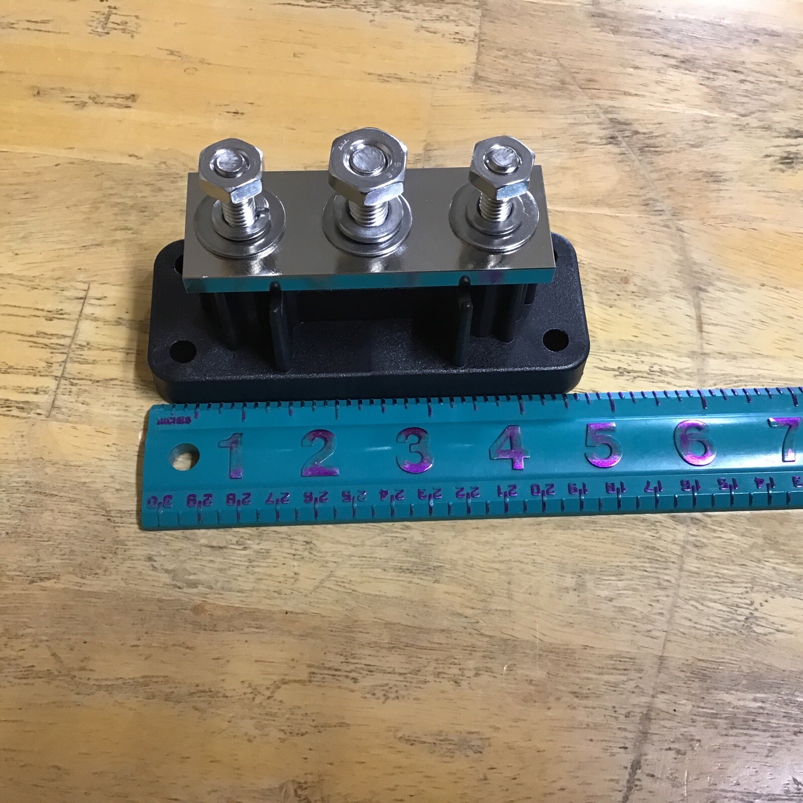 VTE 7753N7N02 Black 700 Amp Super Heavy Duty 3 way bus bar 1xM10 & 2 x M8 BUSBAR