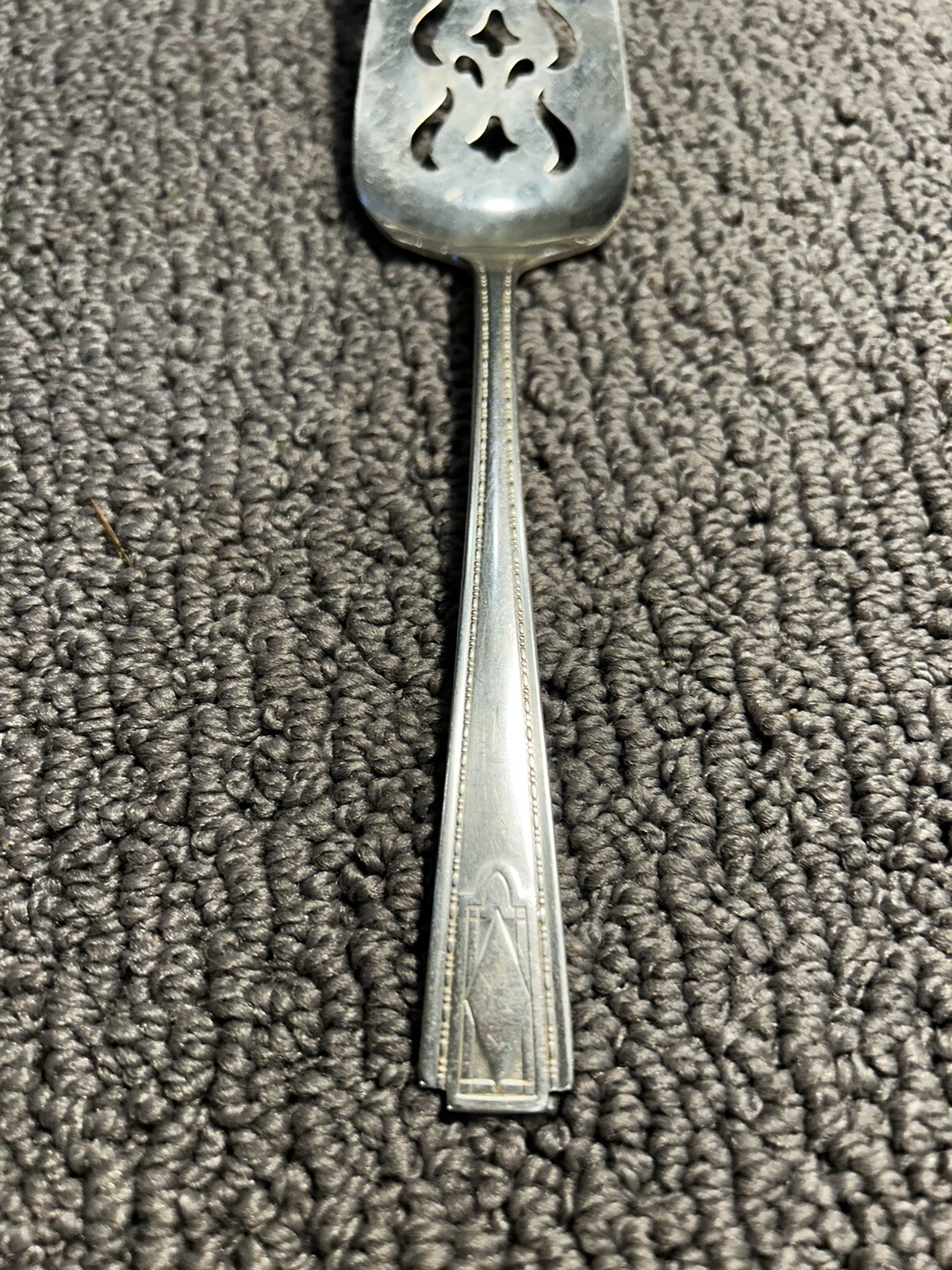 National Silver Co Silverplate Solid Pierced Pie Server Seventeen