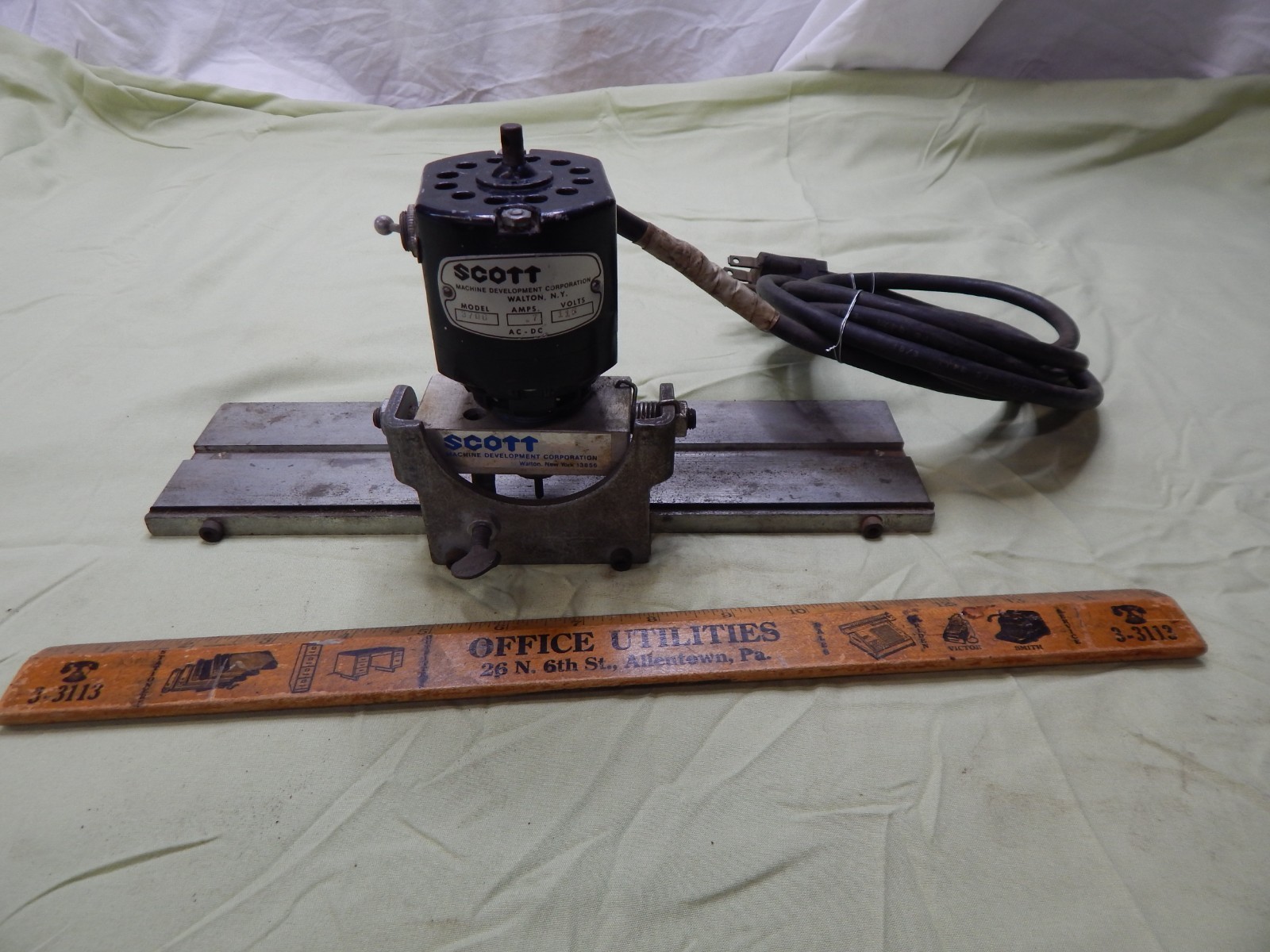 Scott SMD Machine 3706 Engraver 3”x12” Model K005??, Working