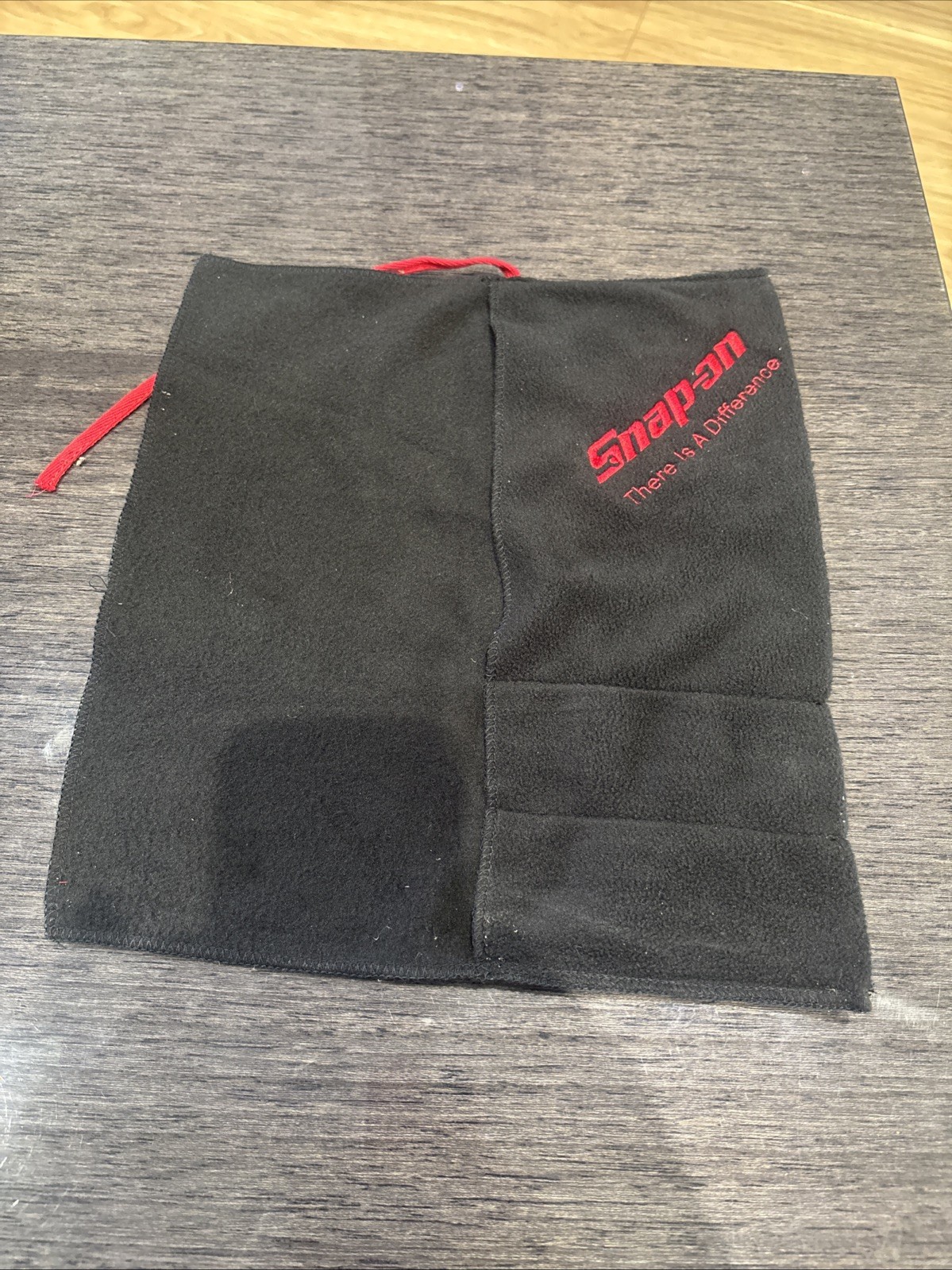 Snap On Tools There Is A Diffrence Micro Fiber Fleece Dust Cloth Black With Red
