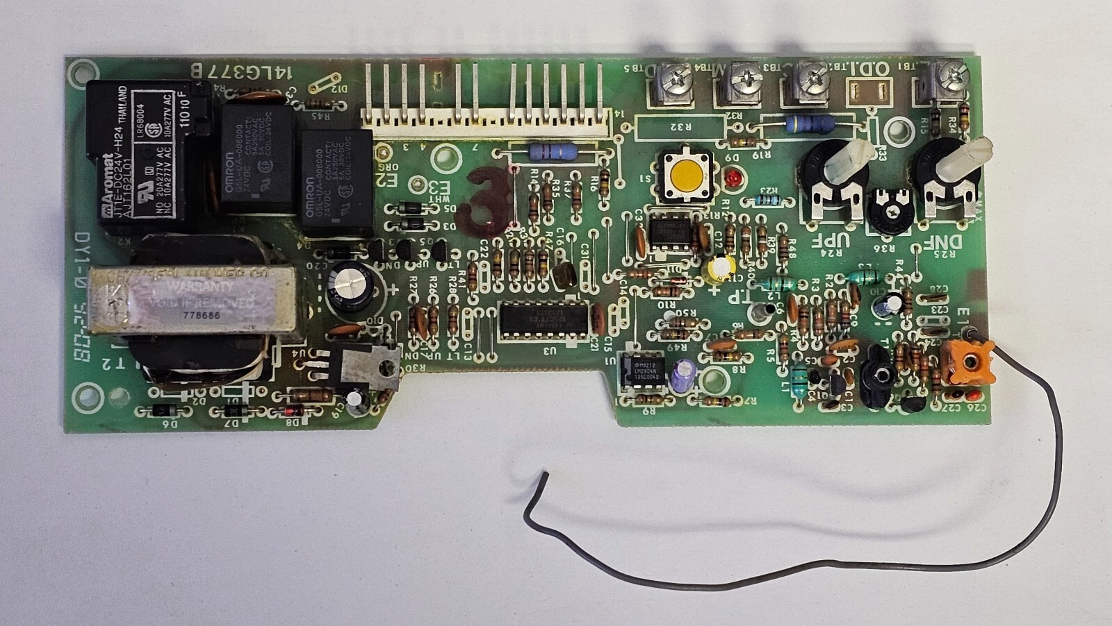 Sears Craftsman 41A3621 Receiver Logic Board Garage Door Yellow Learn BOARD ONLY