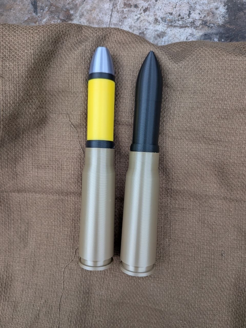 1x 3d printed replica bullet shell 20x82 MG 151 prop lifesize reenactor ww2 20mm