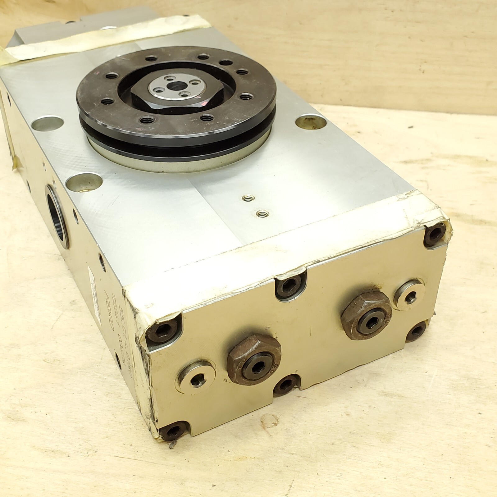 Fibro 55.51.4.0180 Pneumatic Rotation Module Rotary Cylinder - NEW