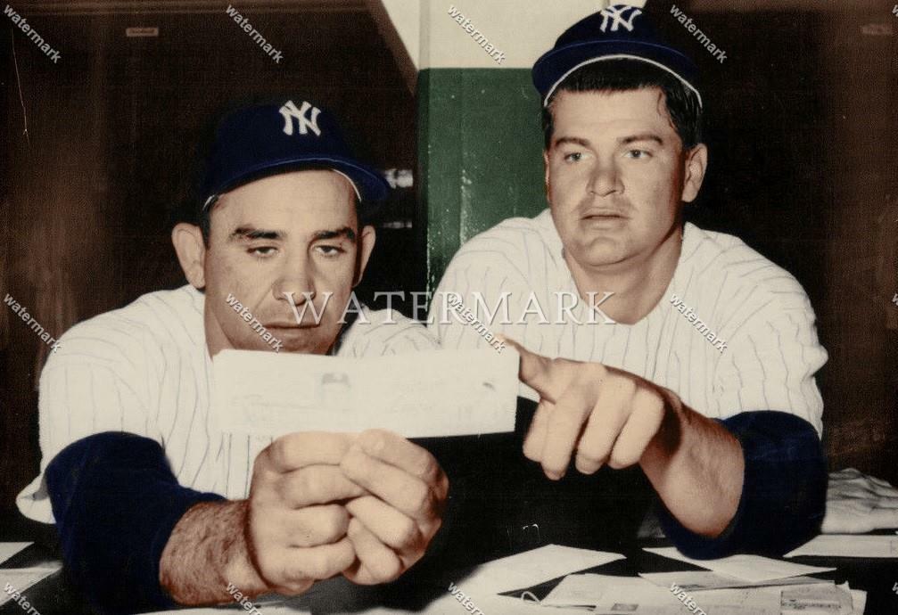 EF768 Yogi Berra - Bob Turley New York Yankees 8x10 11x14 16x20 Colorized Photo