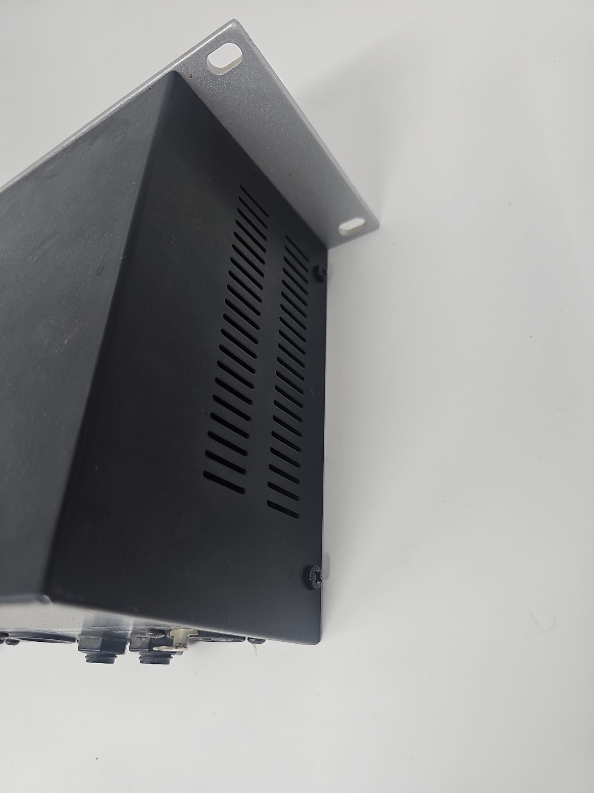 DBX 231S Dual Channel 31 Band Graphic Equalizer