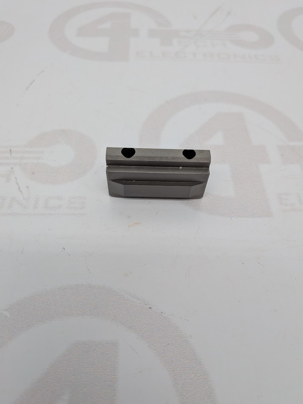 Universal Instruments Radial Anvil Cutter 45575704