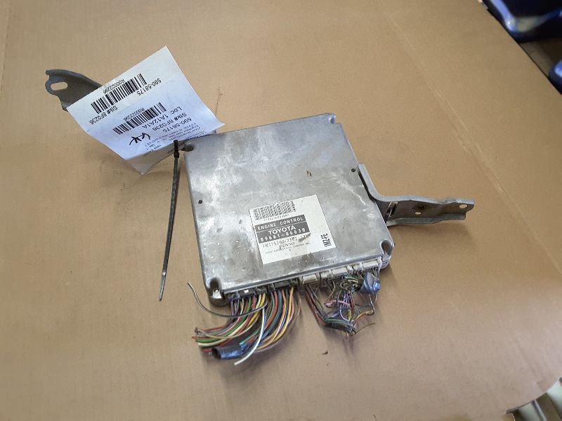 99 SOLARA ENGINE ECM ELEC CONT UNIT ECU BY GLOVE BOX 6 CYL MT 22296