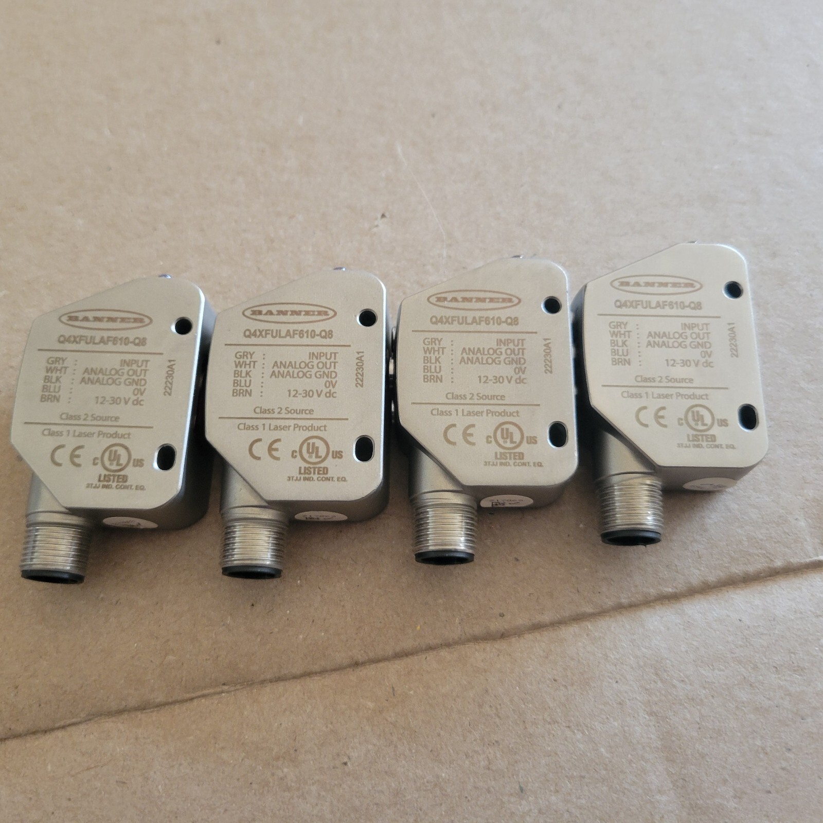 Q4XFULAF610-Q8 Banner Engineering new laser sensor new no box                 cp