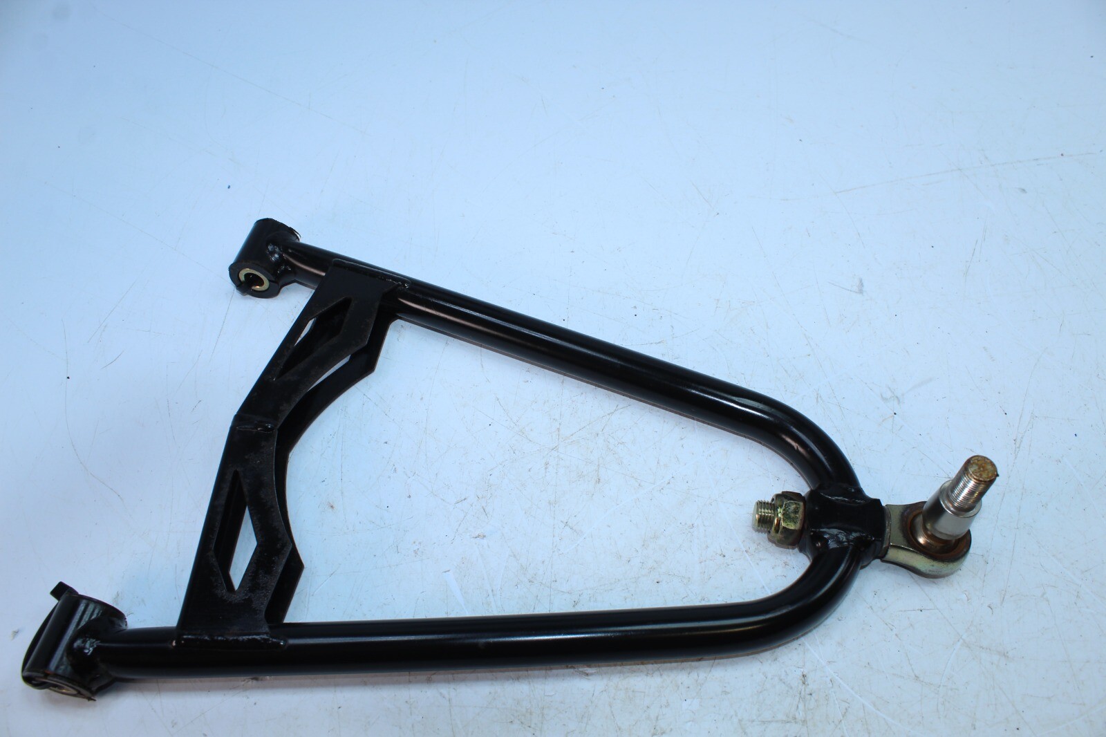 2009-2014 SKI-DOO EXPEDITION 600 FRONT UPPER LEFT ARM BLACK 505072375