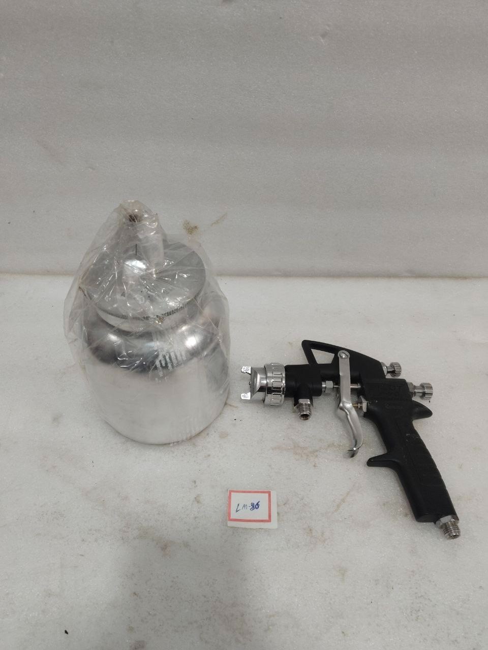 Pilot P-70 Spray Gun for Paint