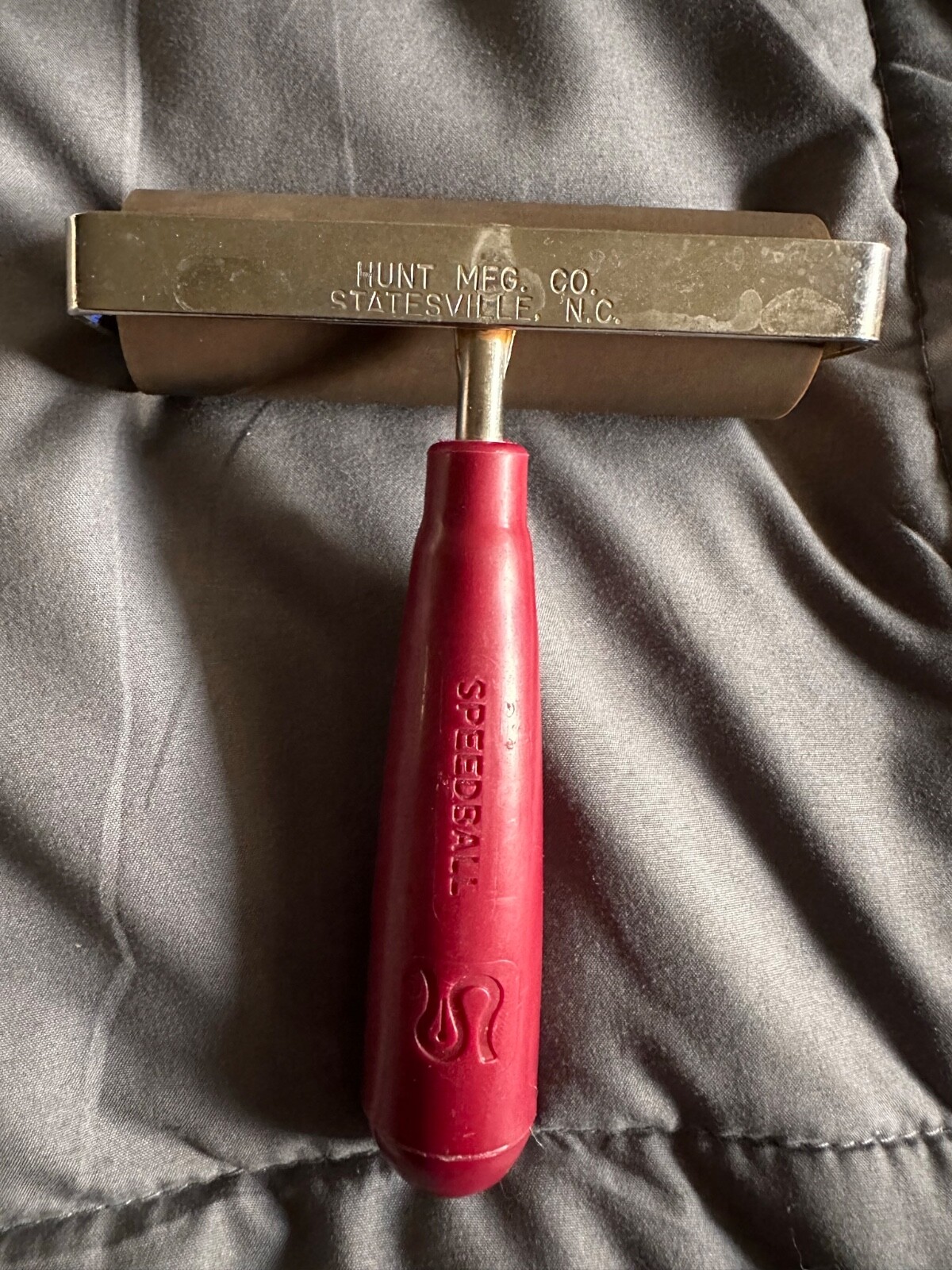 Speedball Ink Roller HUNTS MGF. CO. Tatesville N.C. USA Plastic red handle 4 in