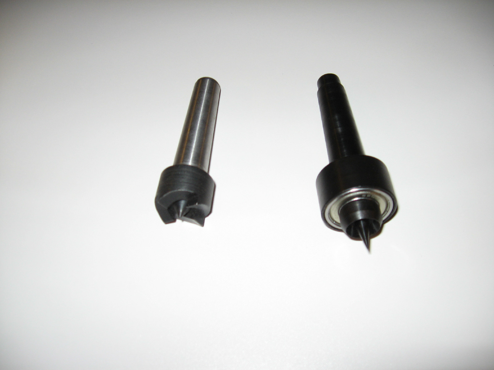 WOOD LATHE SPUR AND LIVE CENTER MT-2 FOR DELTA WOOD LATHE   BRAND NEW