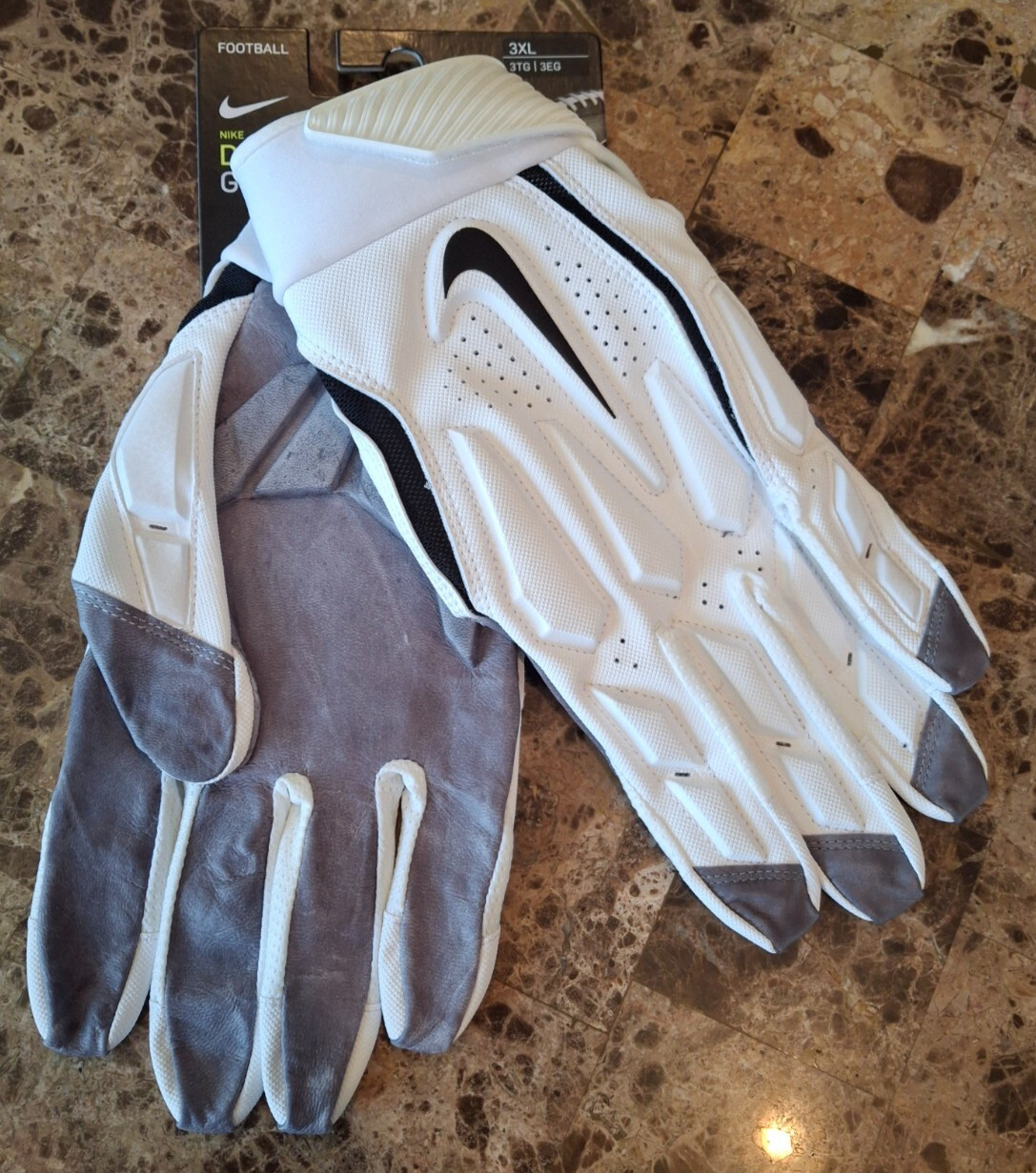 NIKE D-TACK 6.0 DEMOLITION LEATHER LINEMAN PADDED FOOTBALL GLOVES, NFL, WHT