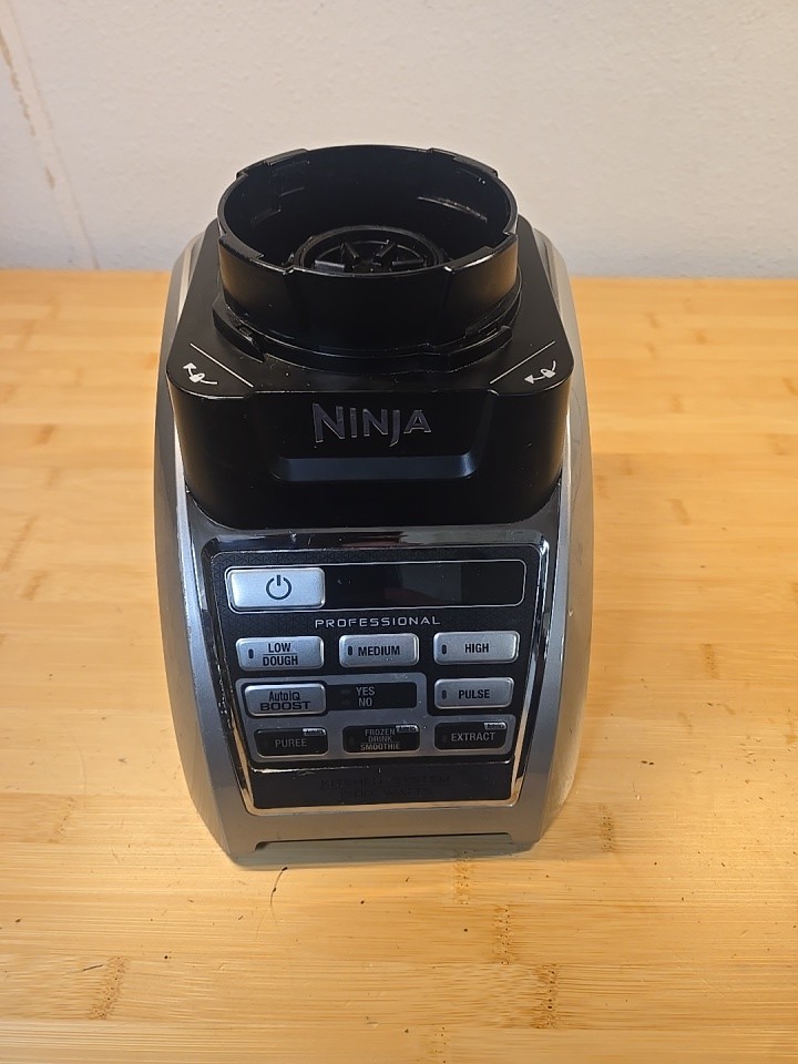 Ninja BL687CO Blender Auto IQ Boost Motor Base ONLY