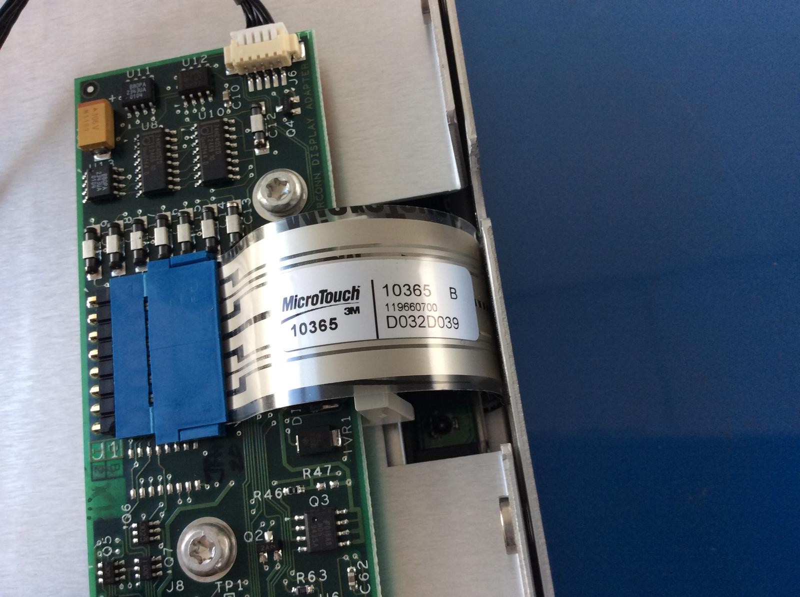 TEKTRONIX TDS 7404 DIGTAL PHOSPHOR SCREEN