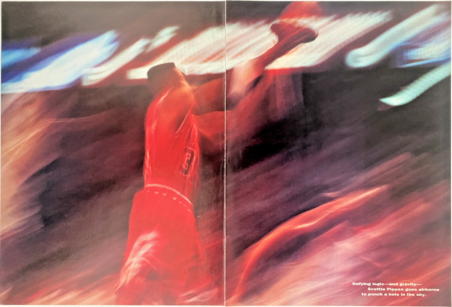 Scottie Pippen Chicago Bulls Defying Logic & Gravity Vintage 1991 Magazine Photo