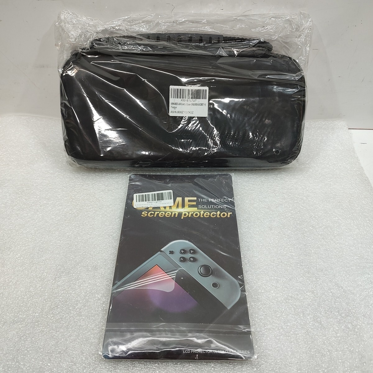 Nintendo Switch Travel Case And Screen Protector Black Hard Shell NEW
