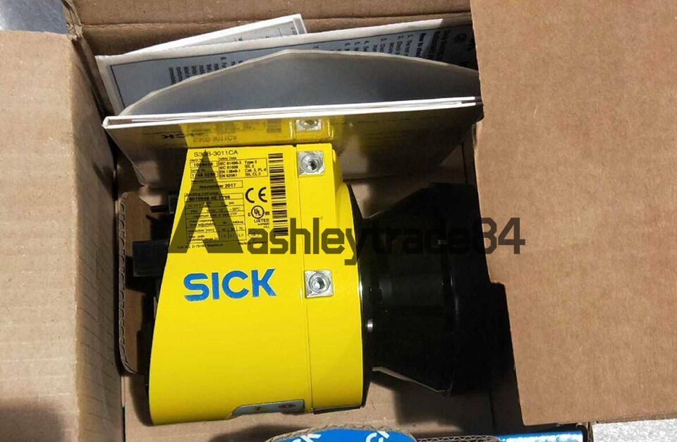 ONE NEW SICK LASER SCANNER S30B-3011CA 1056428