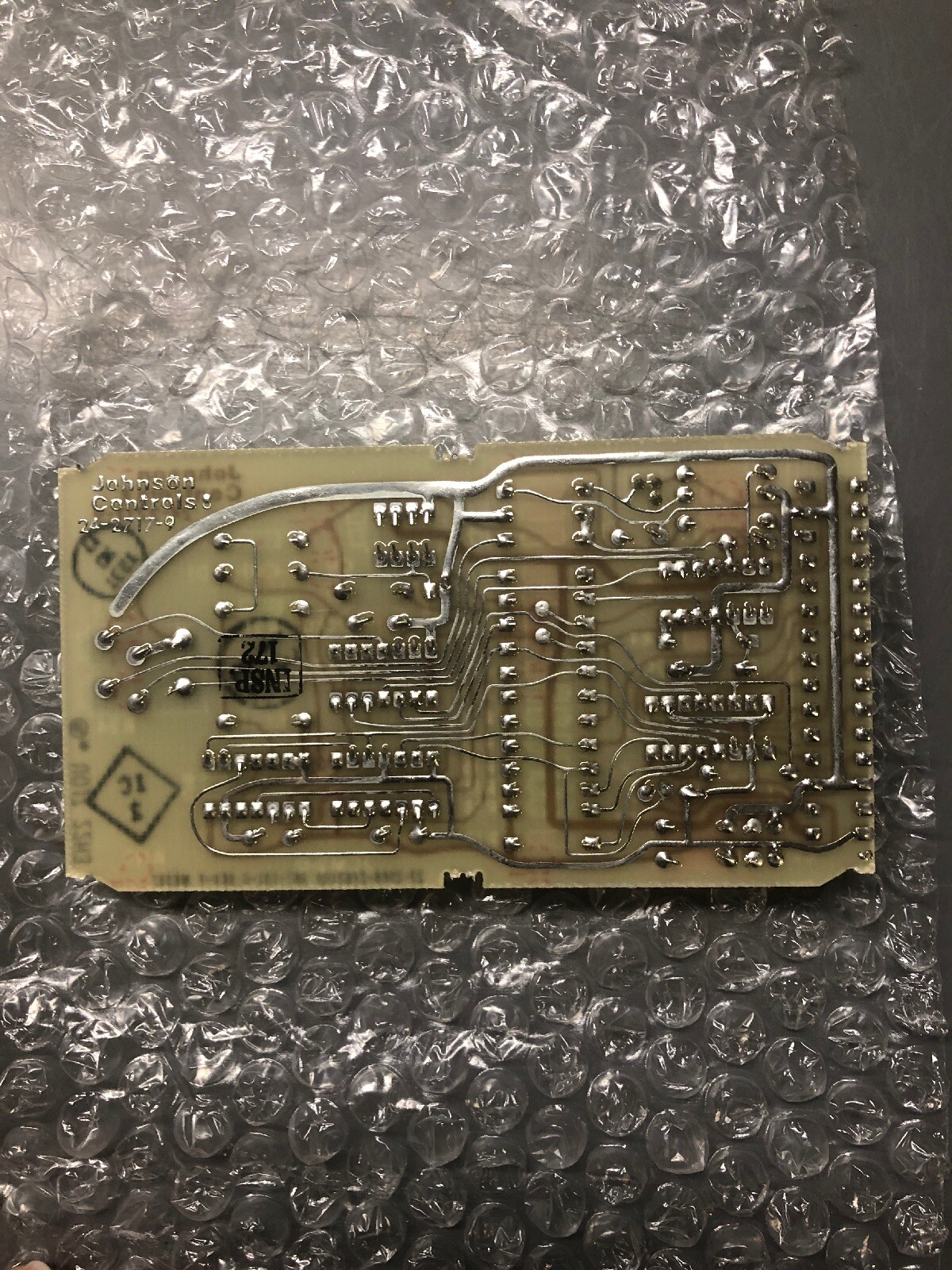 NEW, JOHNSON CONTROLS, ANT-101-0, ANALOG TEMPERATURE MODULE. (6E-1)