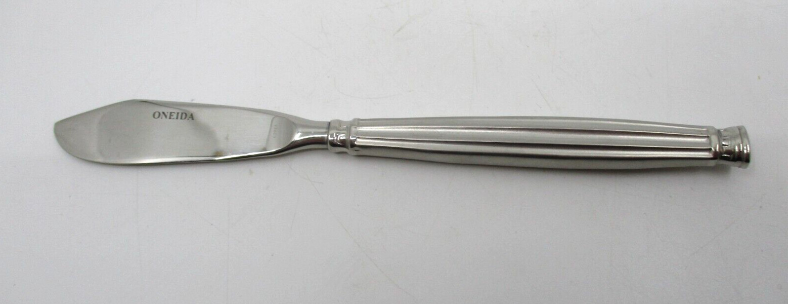 ONEIDA STAINLESS OLYMPIA MASTER BUTTER KNIFE - 6 3/8" - 01L