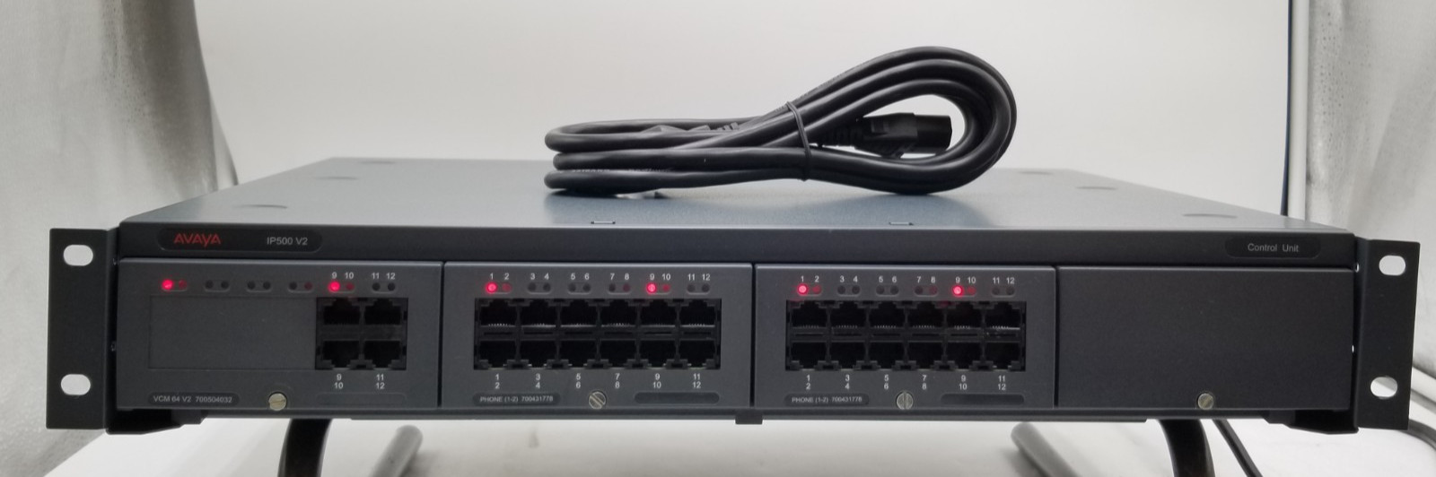 Avaya IP500 V2 Phone Control Unit w/ VCM 64 V2 700504032 & Phone (1-8) 700417231
