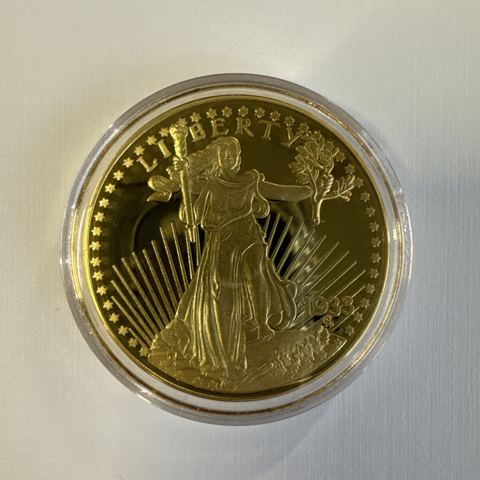 24k Gld Plated U. S., Liberty 1933 Eagle Twenty Dollars COPY COIN in Capsule