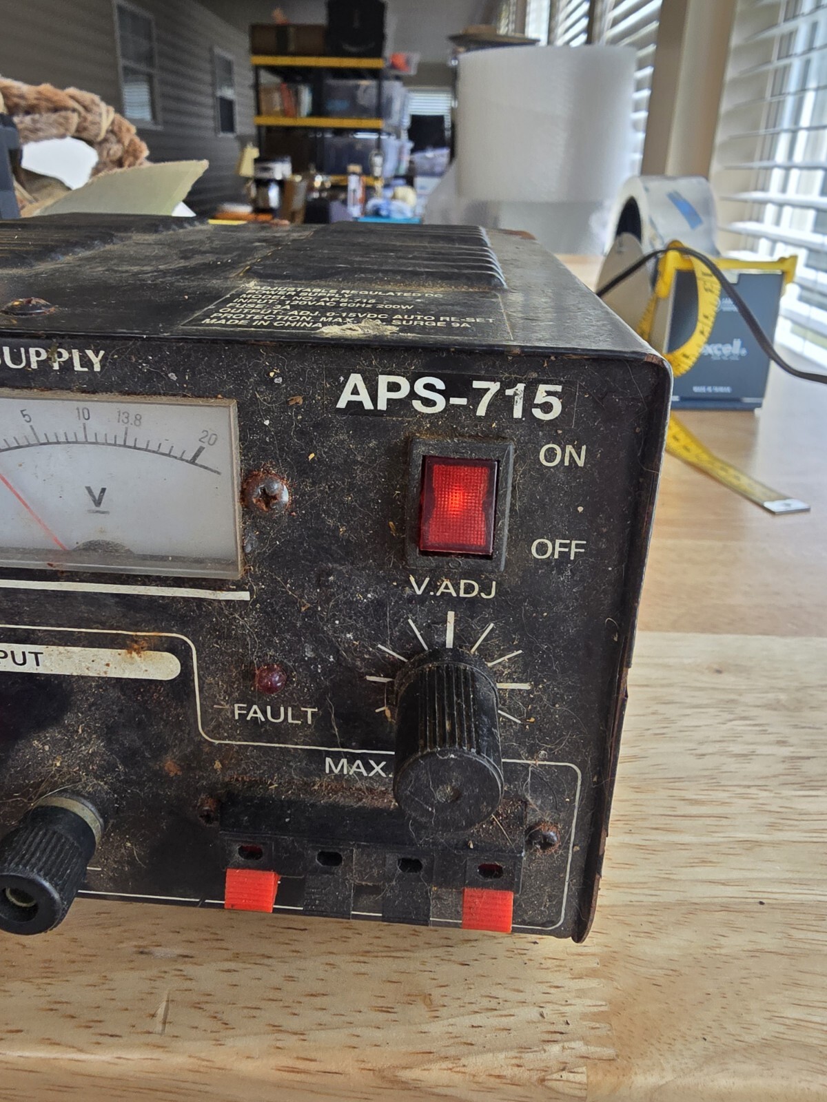 Zurich Regulated DC Power Supply APS 715 Untested As Is