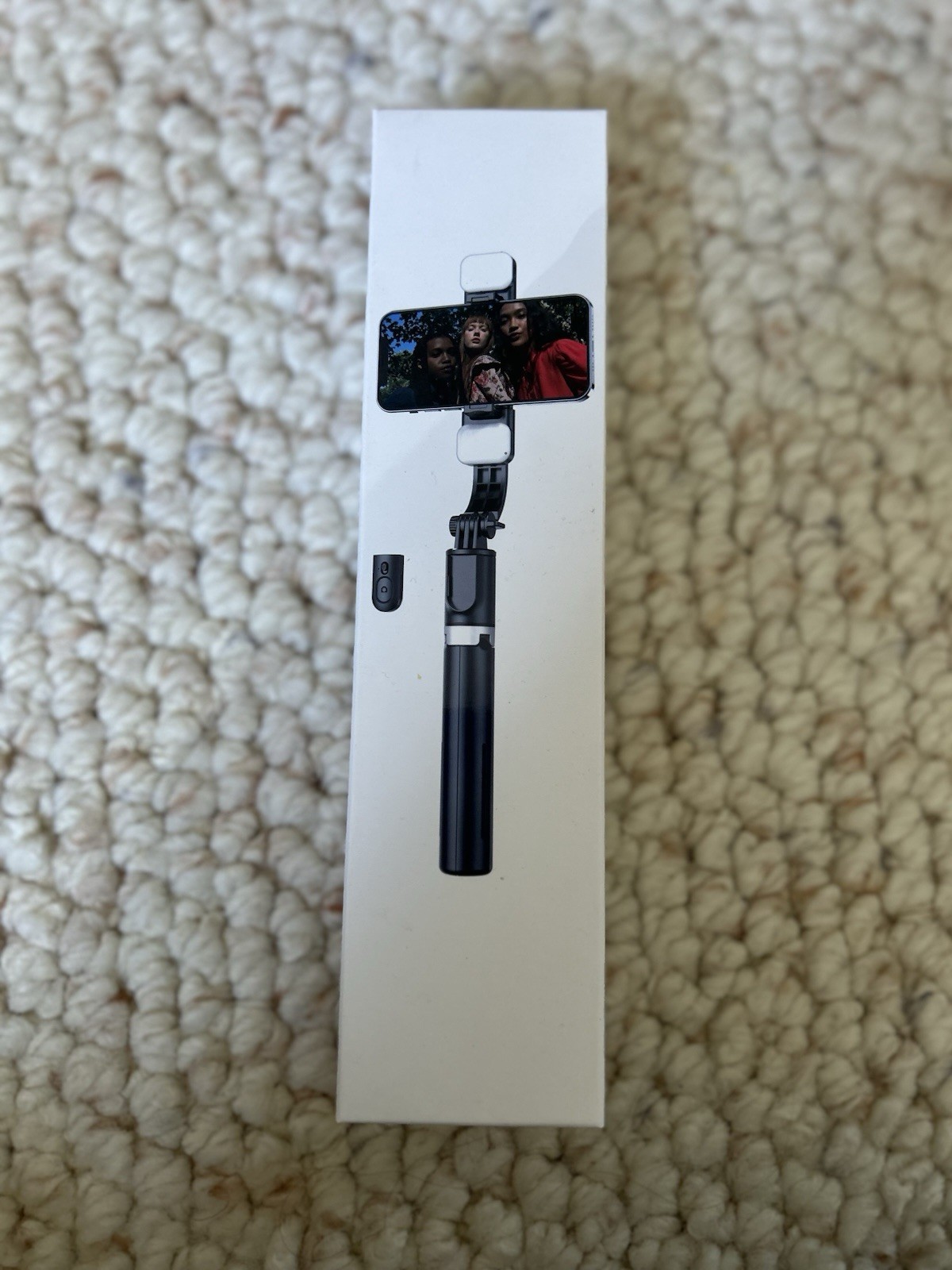 New Selfie Stick Tripod 14 Cm Unopened Box Phone Accessory For Photo Taking