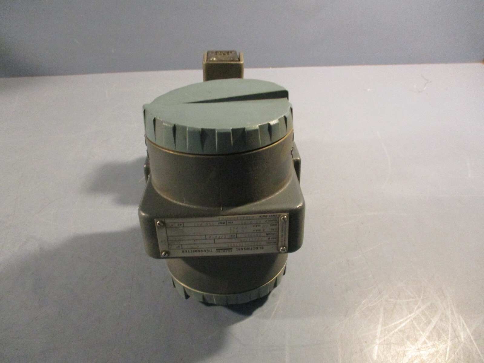 Foxboro Electronic Transmitter 821GM- IS1MN1 MWP 150 PSI
