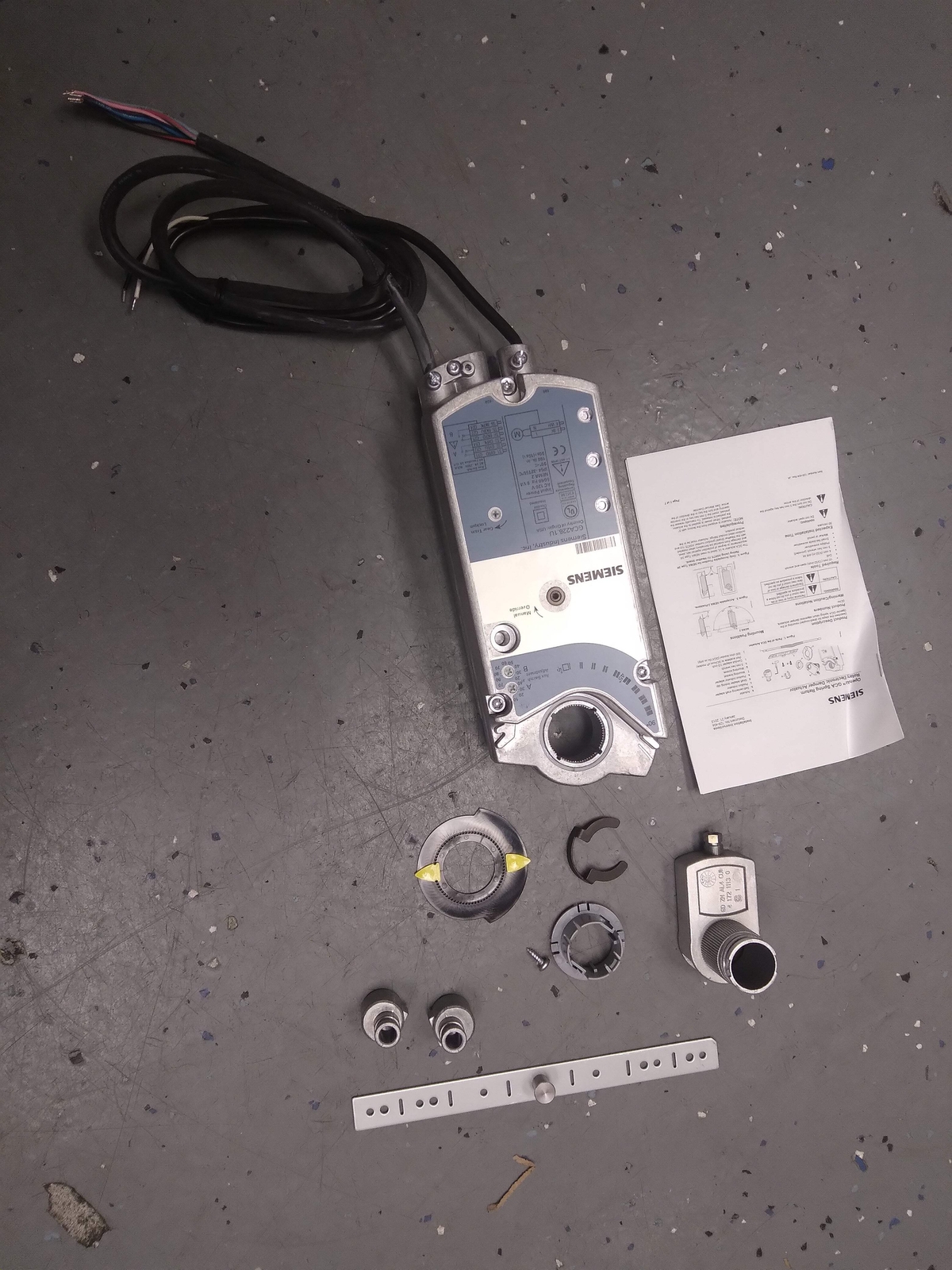 Siemens GCA226.1U GCA Series Spring Return Rotary Electronic Damper Actuator