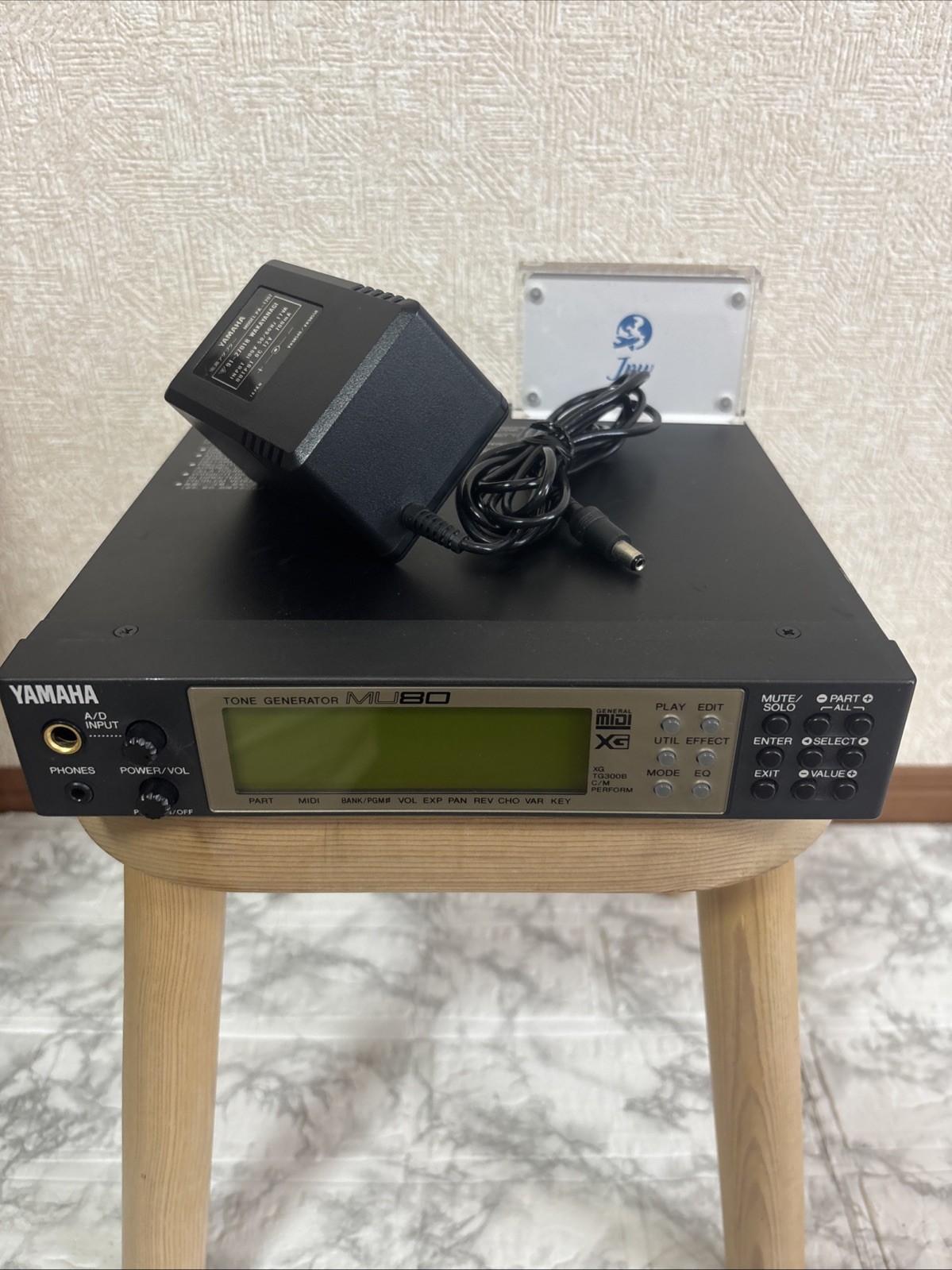 Yamaha MU80 MIDI sound source with adapter 100V TESTED
