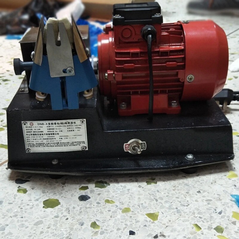 DNB-4 Paint Grinding and Stripping Machine Wire Wheel Paint Scraping Machine