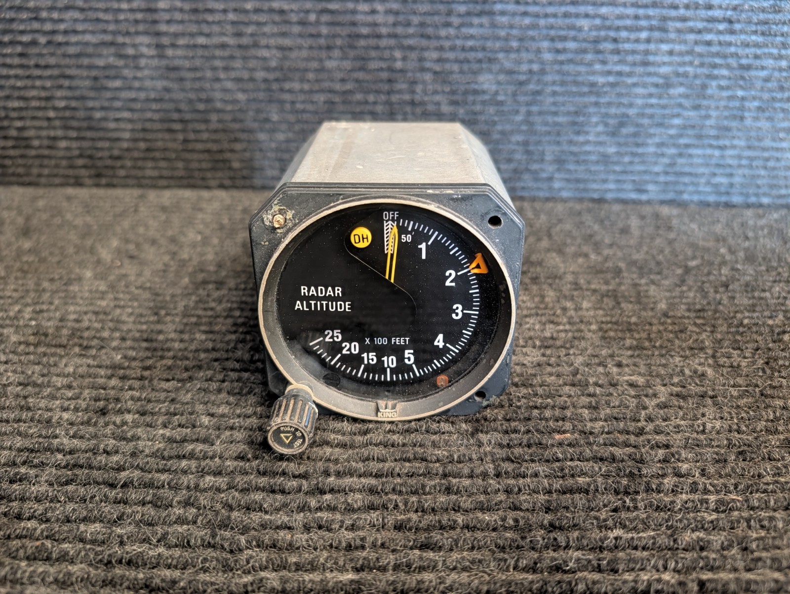 King KI-250 Radar Altimeter Indicator, Part# 066-3054-01