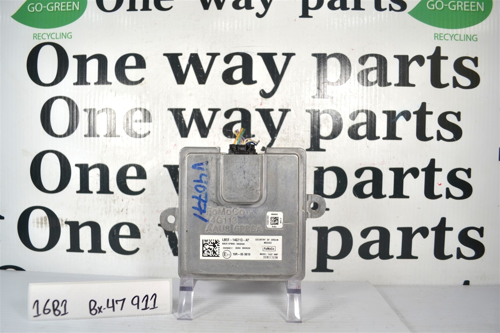 LB5T14G113AF Ford Explorer 2021 Pedestrian Alert Control Module OEM 16B1 911 B47