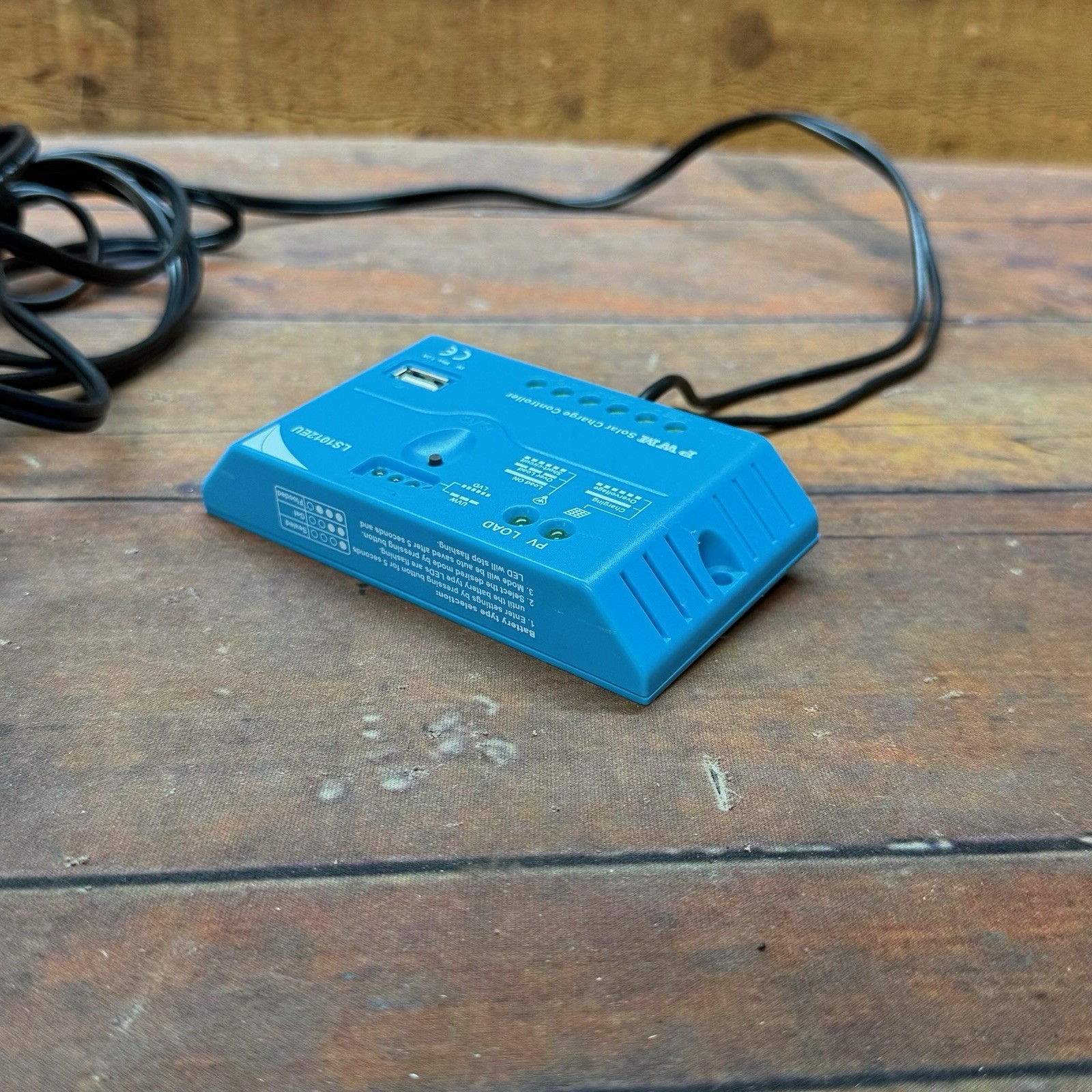 12V 5A PWM Solar Charge Controller LS0512EU USB Output Used