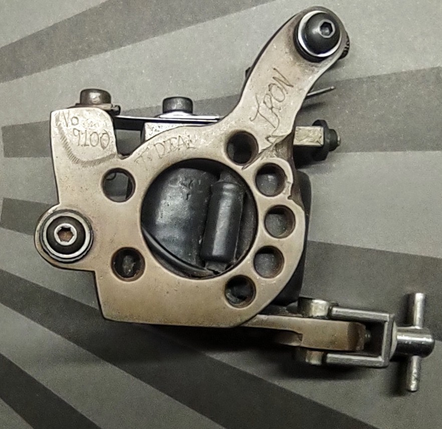 Tattoo Machine Vintage Micky Sharpz Authentic Coil Iron T- Dial 2003  Made In UK