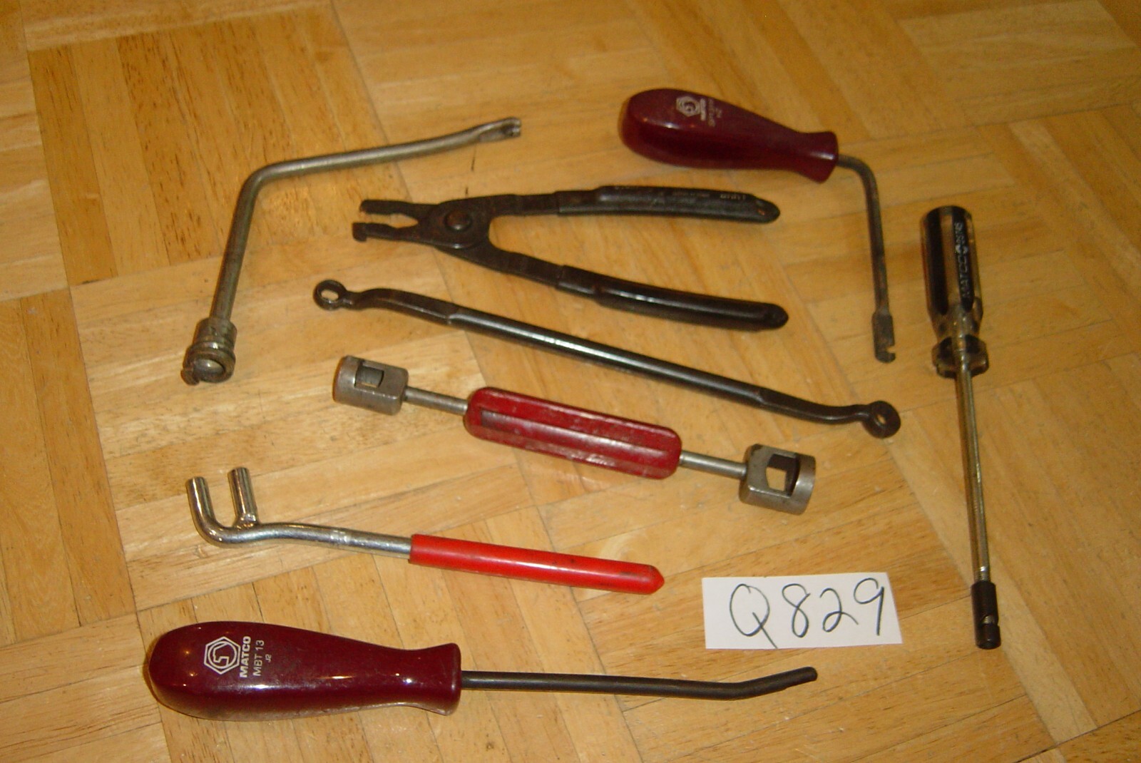 MATCO TOOLS 8 PIECE ASSORTED BRAKE TOOLS BLEEDER, SPRING, INSTALLER, RETAINER +