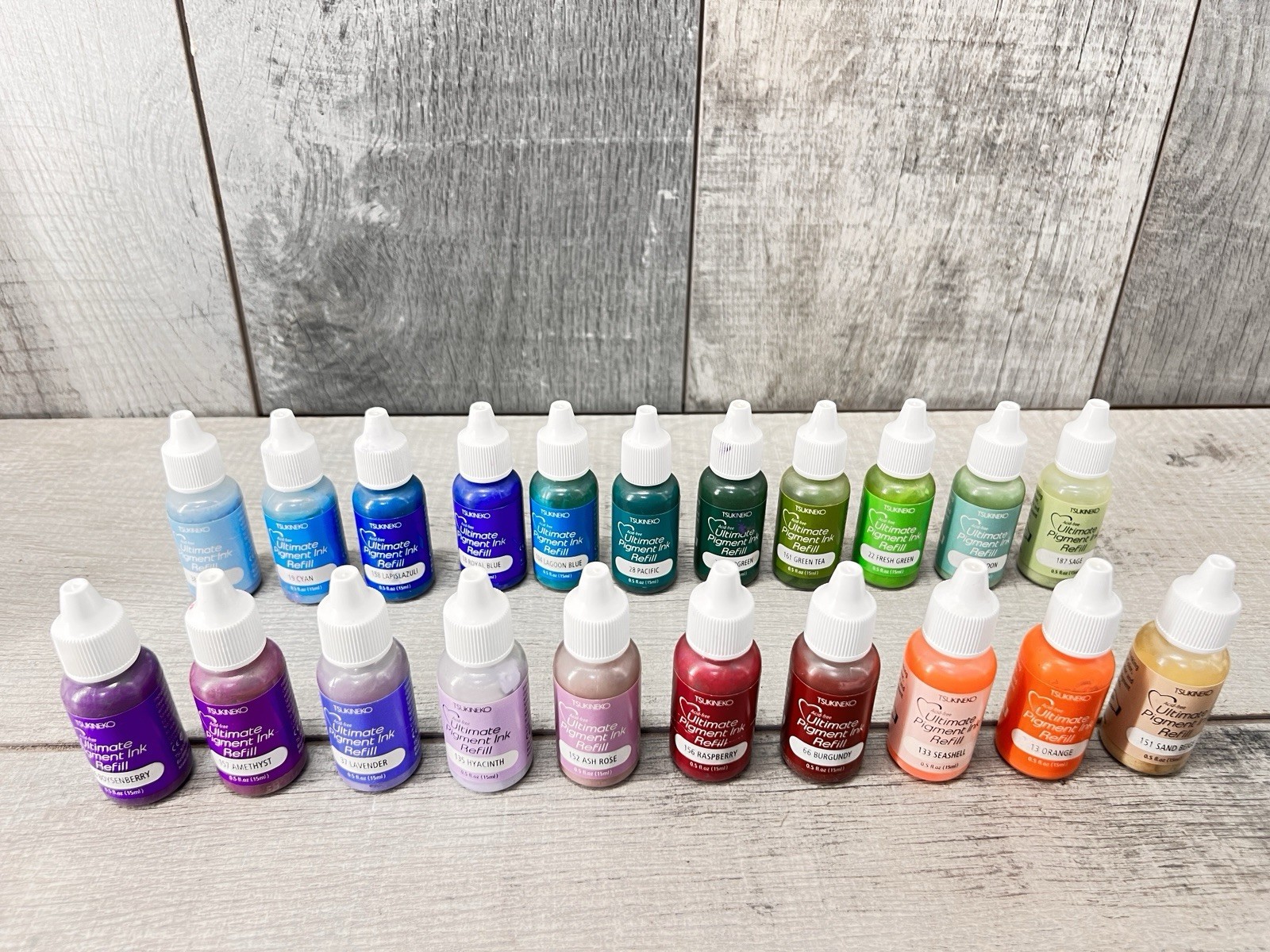 Lot of 21 Tsukineko VersaColor Ultimate Pigment Ink Refills Most Full
